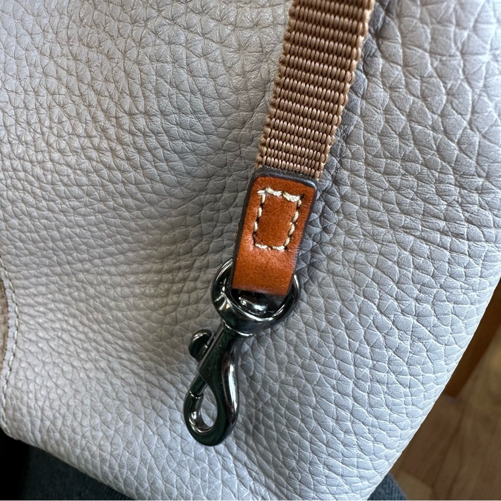 Dooney & Bourke Pebble Grain Small Lexington Tote Shoulder Bag Lavender - Picture 11 of 13